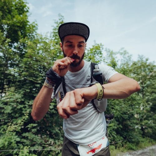 Силиконовый ремешок Suunto Athletic 5 22 мм Lemon Yellow S+M, желтый SS050963000 от прозводителя Suunto 